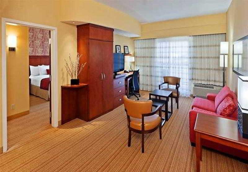 Hotel Courtyard By Marriott Tulsa Woodland Hills Exteriér fotografie